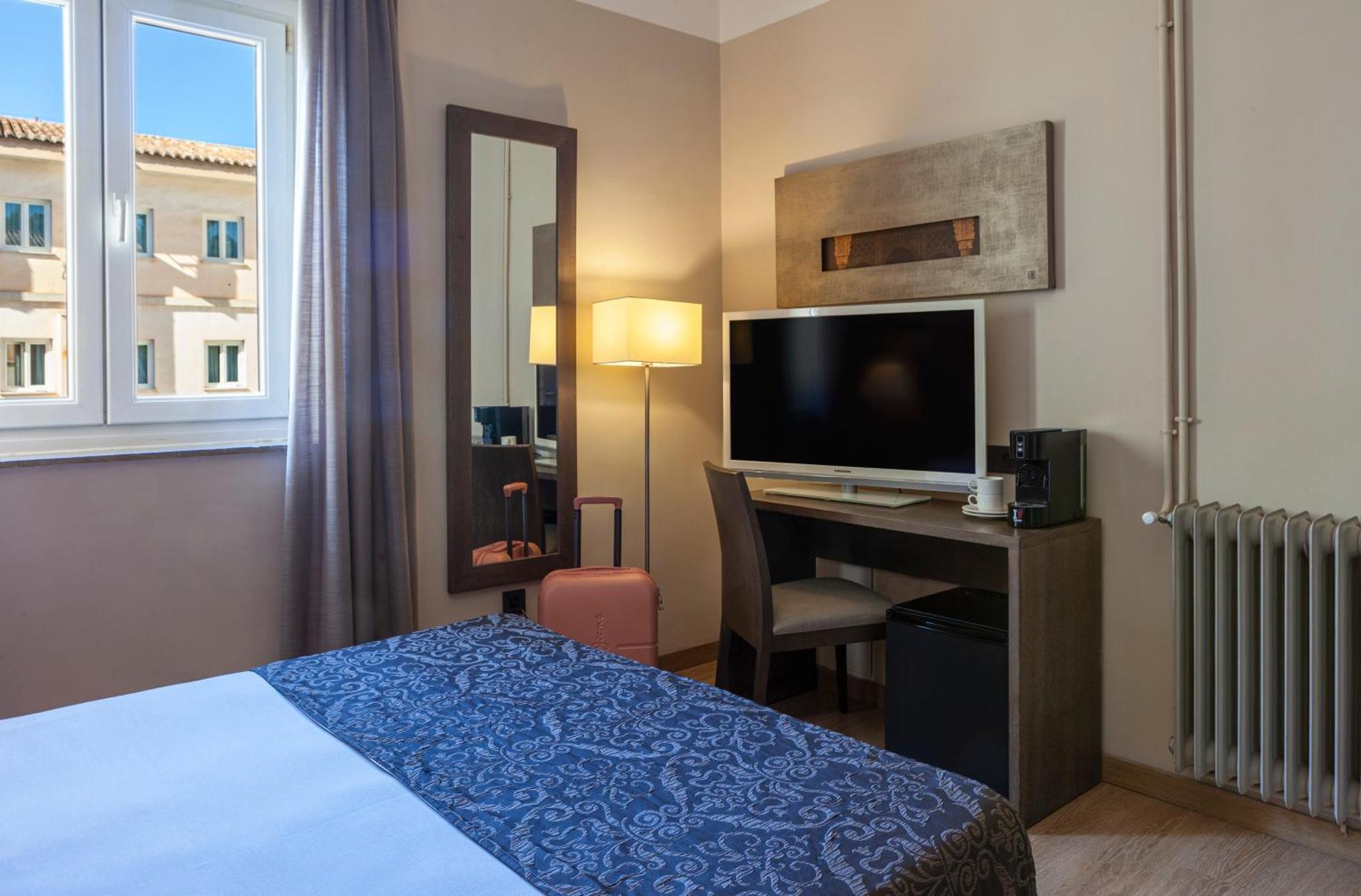 Hotel Macia Monasterio De Basilios 3*